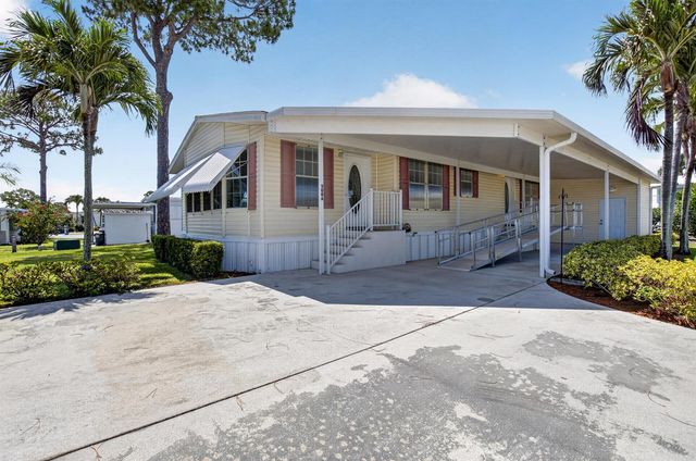 5006 Curacas Bay, Boynton Beach, FL 33436