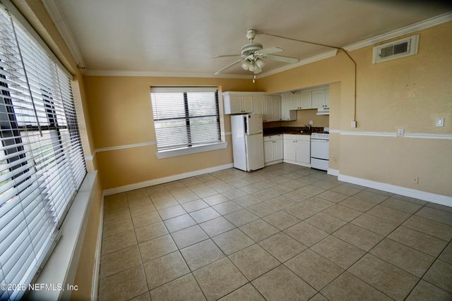 311 W ASHLEY Street 302, Jacksonville, FL 32202