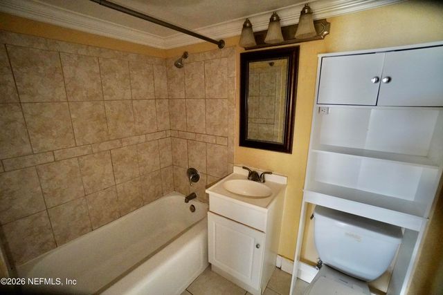 311 W ASHLEY Street 302, Jacksonville, FL 32202