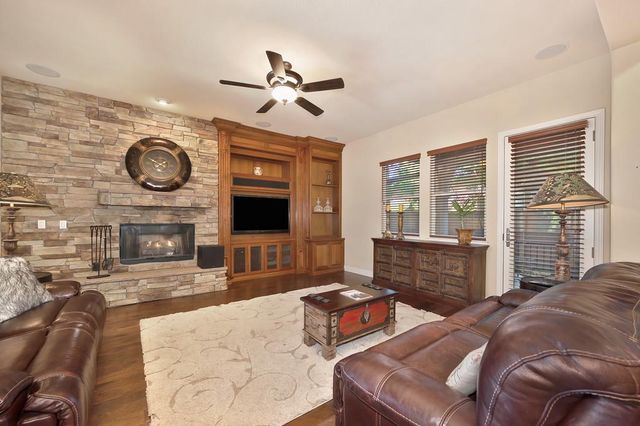 701 Stanfel Pl, El Dorado Hills, CA 95762