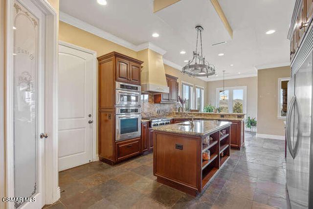 39860 86th Street W, Leona Valley, CA 93551