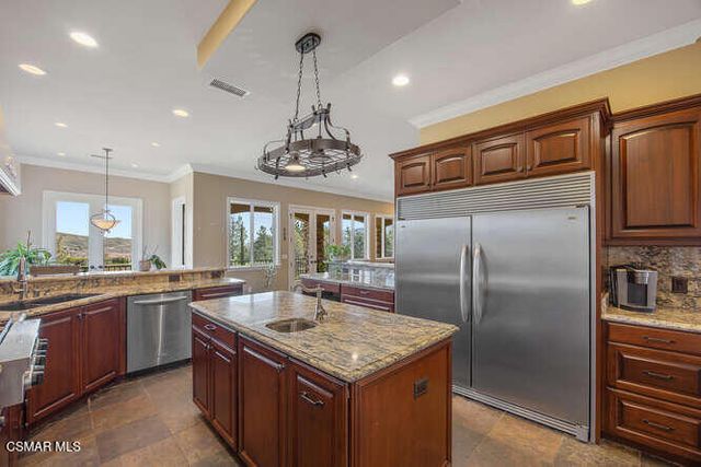 39860 86th Street W, Leona Valley, CA 93551