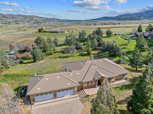 39860 86th Street W, Leona Valley, CA 93551