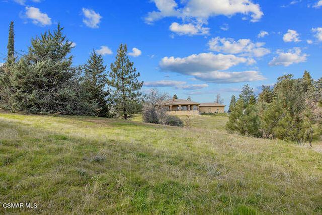 39860 86th Street W, Leona Valley, CA 93551
