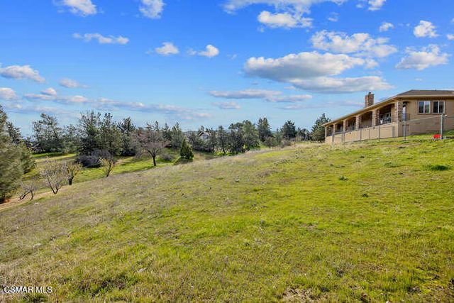 39860 86th Street W, Leona Valley, CA 93551