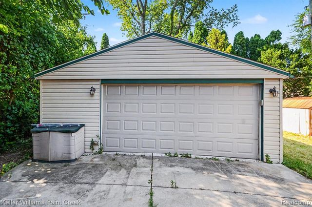 2500 E Hudson Avenue, Royal Oak, MI 48067