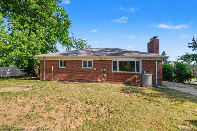 2500 E Hudson Avenue, Royal Oak, MI 48067