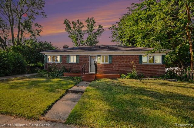 2500 E Hudson Avenue, Royal Oak, MI 48067