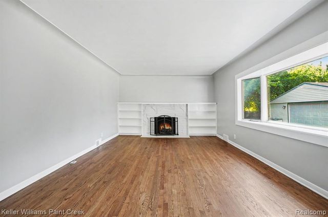 2500 E Hudson Avenue, Royal Oak, MI 48067