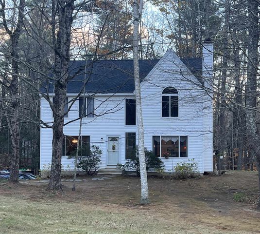 18 Diamond Drive, Danville, NH 03819