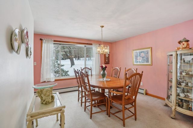 18 Diamond Drive, Danville, NH 03819