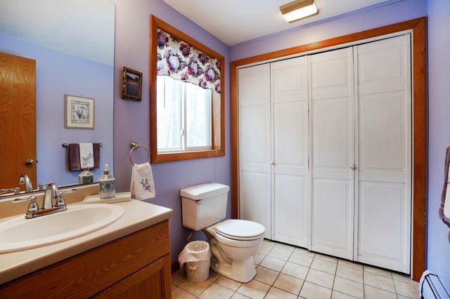 18 Diamond Drive, Danville, NH 03819