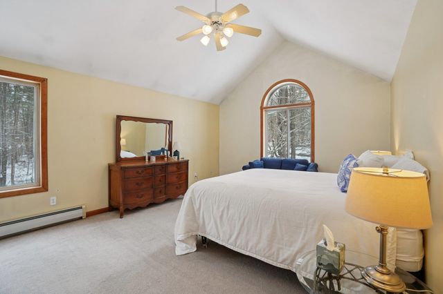 18 Diamond Drive, Danville, NH 03819