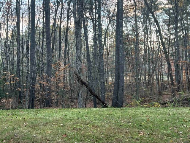 18 Diamond Drive, Danville, NH 03819