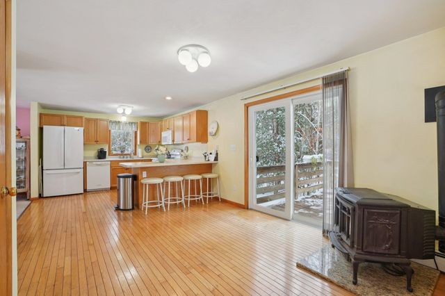 18 Diamond Drive, Danville, NH 03819