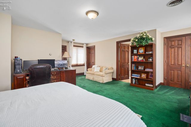 1711 Willow Drive, Sandusky, OH 44870