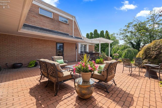 1711 Willow Drive, Sandusky, OH 44870