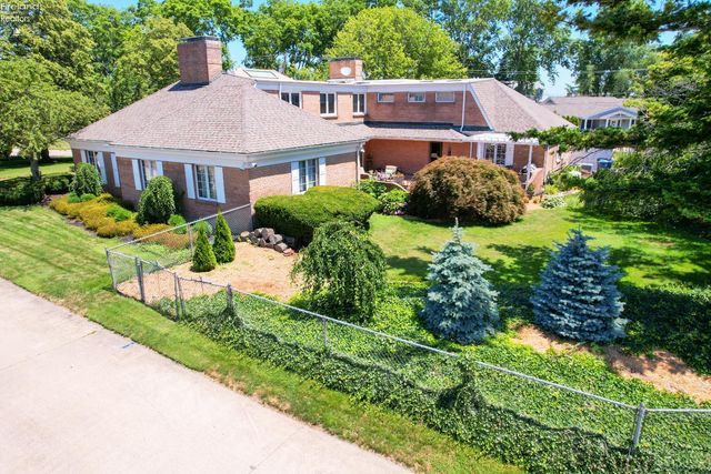 1711 Willow Drive, Sandusky, OH 44870