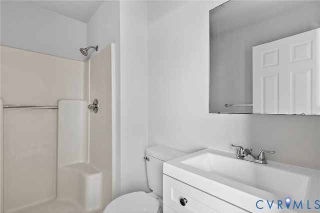 2842 Pine Meadows Cir, Chester, VA 23831