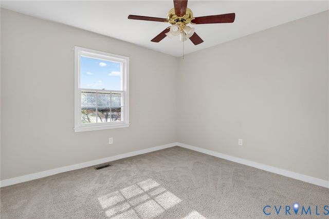 2842 Pine Meadows Cir, Chester, VA 23831