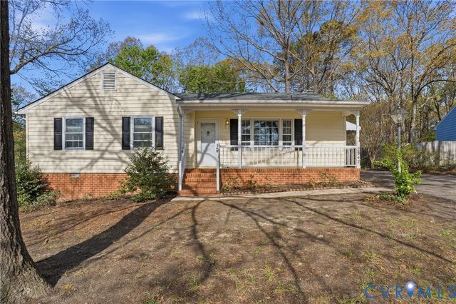 2842 Pine Meadows Cir, Chester, VA 23831