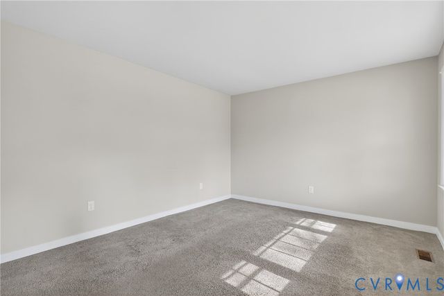 2842 Pine Meadows Cir, Chester, VA 23831