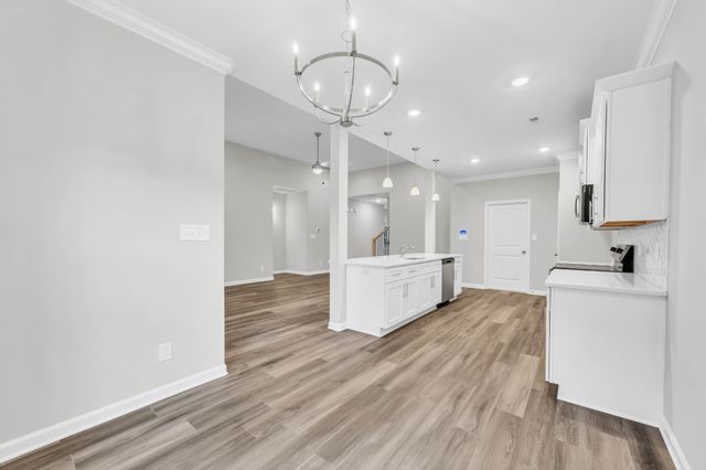 2692 Brewster Dr, Clarksville, TN 37042