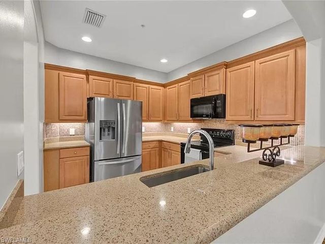 4400 Lazio WAY 202, Fort Myers, FL 33901