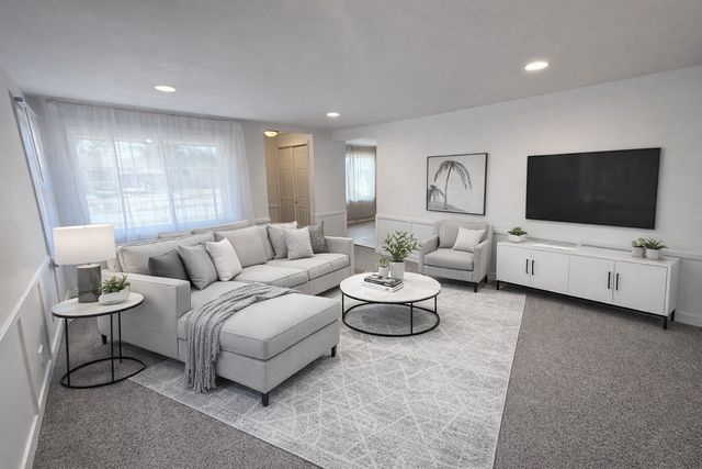 16530 California Avenue, Markham, IL 60428