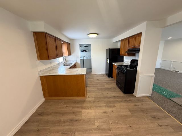 16530 California Avenue, Markham, IL 60428