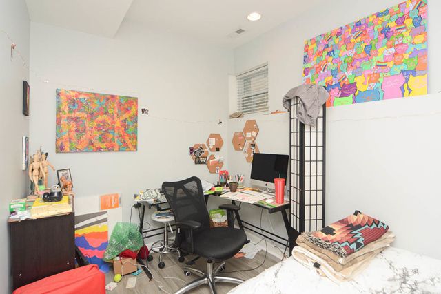 3751 W Diversey Avenue B, Chicago, IL 60647
