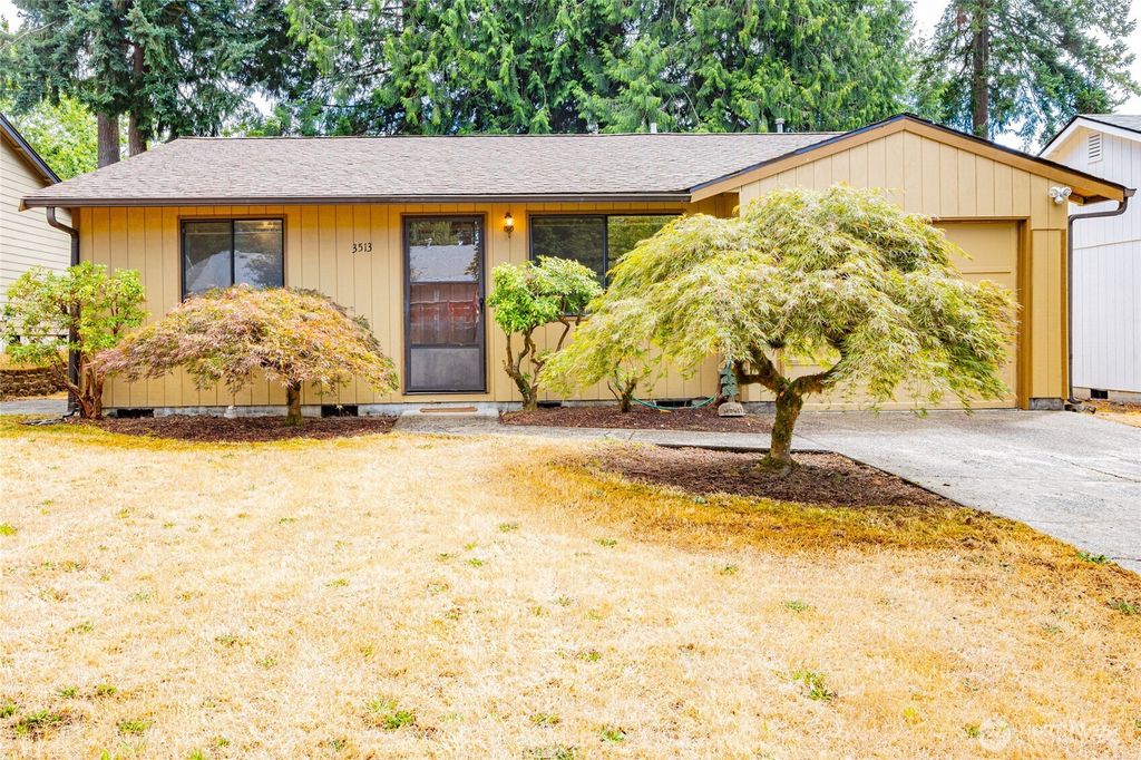 3513 Autumnwood Ct SE, Olympia, WA 98501