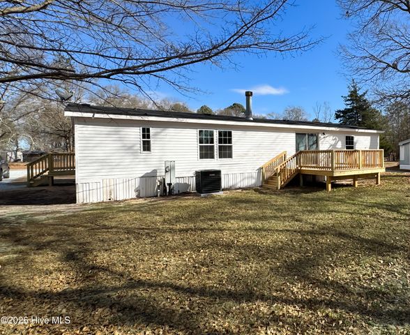 202 Hopesway Drive, Dudley, NC 28333