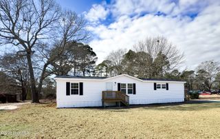 202 Hopesway Drive, Dudley, NC 28333