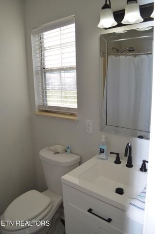 8632 Tervada Drive, Knoxville, TN 37931