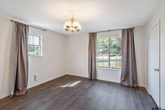 1805 De Charles Street, Tyler, TX 75701