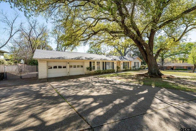 1805 De Charles Street, Tyler, TX 75701