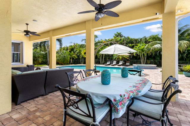 12216 N 85th Rd Road N, West Palm Beach, FL 33412
