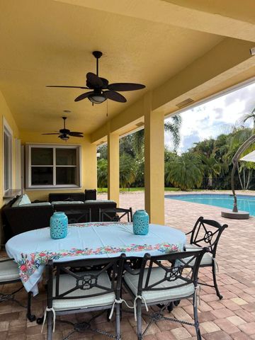 12216 N 85th Rd Road N, West Palm Beach, FL 33412