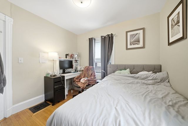 136 Hollis Ave, Quincy, MA 02171