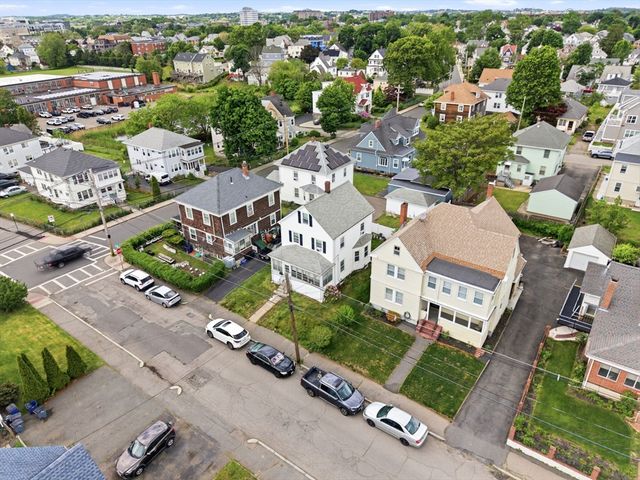 136 Hollis Ave, Quincy, MA 02171