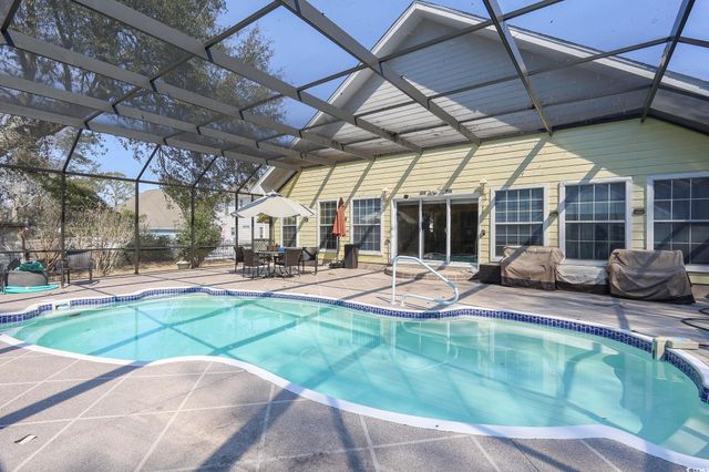 4244 Luck Ave., Little River, SC 29566
