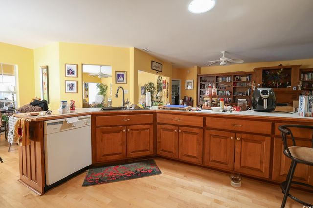 4244 Luck Ave., Little River, SC 29566