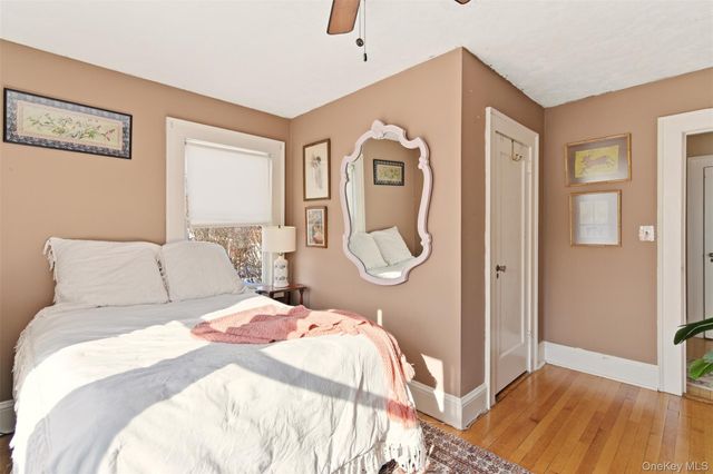 5 Fenwick Street, Greenlawn, NY 11740