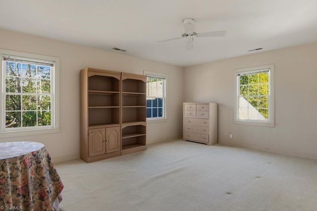 2325 Warwick Road, Winston-salem, NC 27104