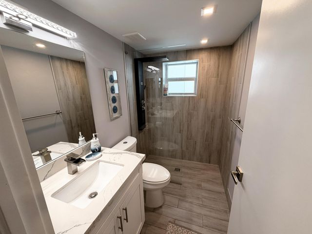 397 Burgundy I, Delray Beach, FL 33484