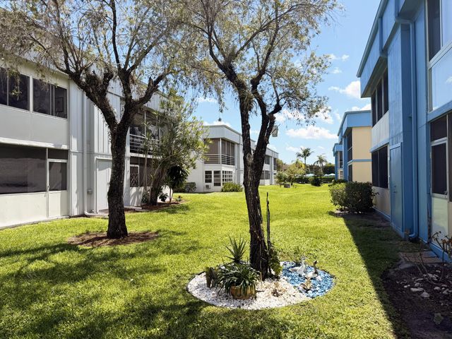 397 Burgundy I, Delray Beach, FL 33484