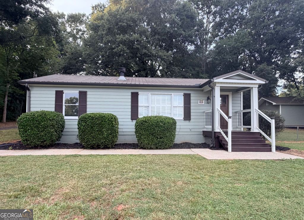 604 Lynn Avenue, Jefferson, GA 30549 — exterior