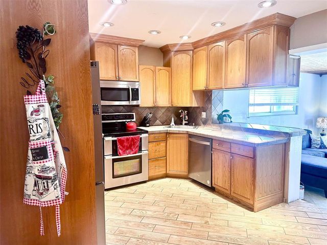 1400 NW 46th Street, Fort Lauderdale, FL 33309