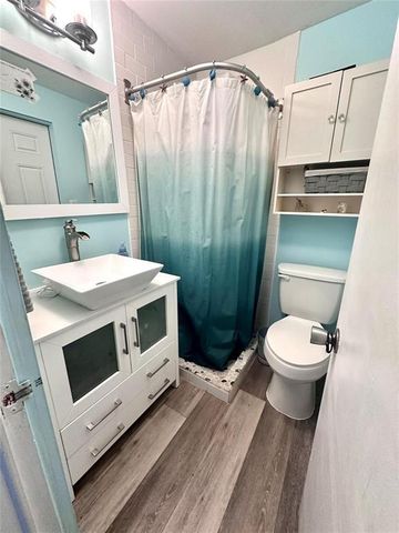 1400 NW 46th Street, Fort Lauderdale, FL 33309